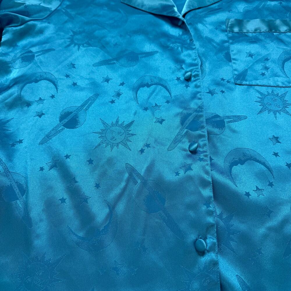 Vintage Blue Satin Celestial Blouse Size Medium Women Moon Stars Sun Planets - Picture 4 of 10